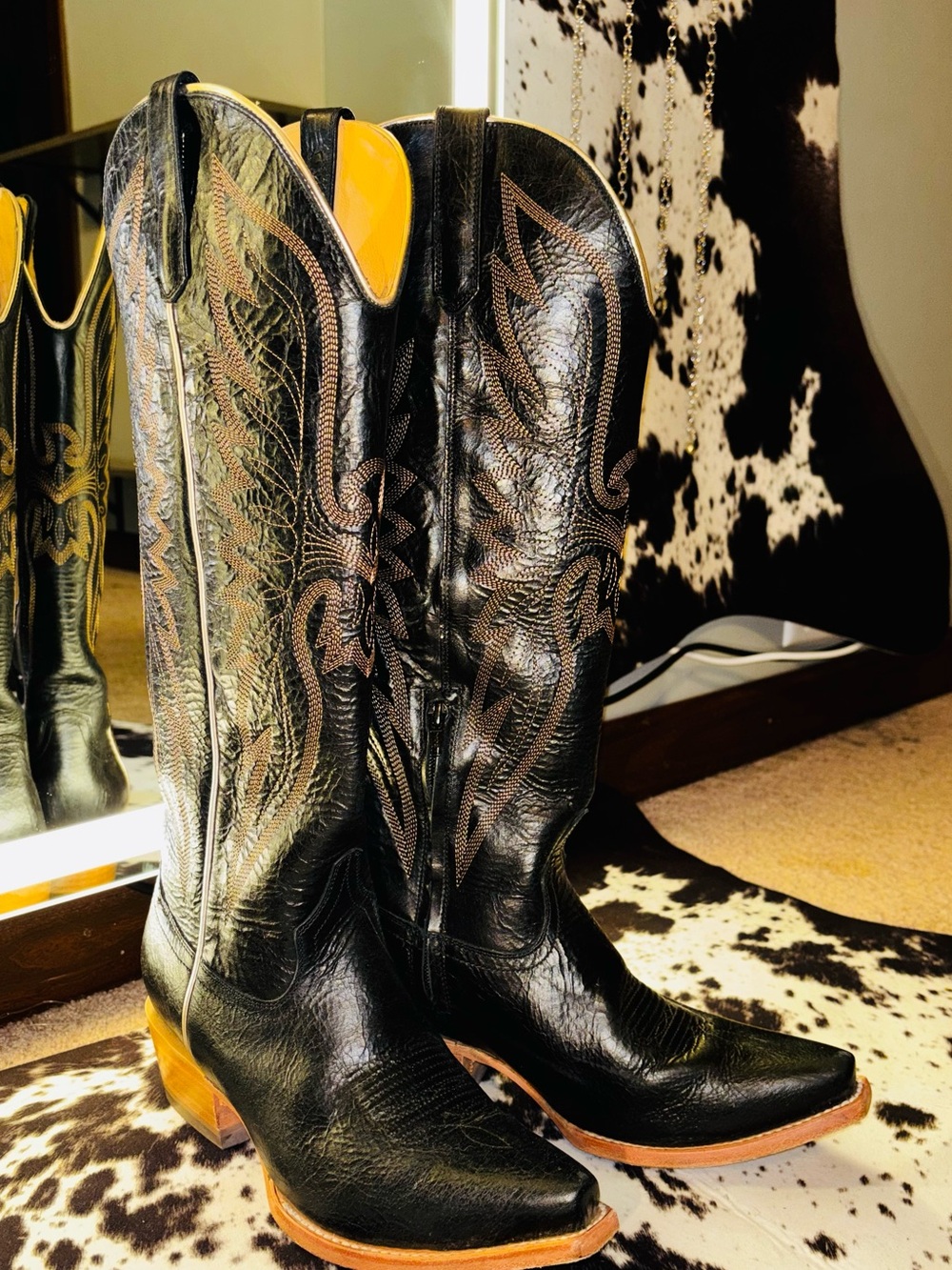 Black Western Embroidered Heeled Boots